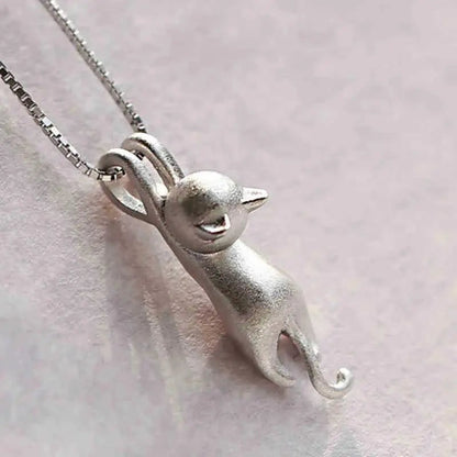 Cheerful Necklace with a 925 Silver Kitten