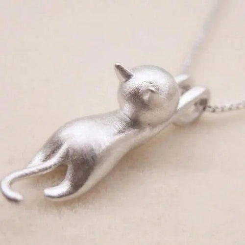 Cheerful Necklace with a 925 Silver Kitten